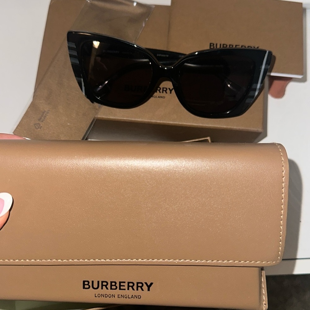 Burberry Sunglasses